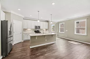 3049 Willow Ranch Dr, Fuquay Varina, NC 27526 - Photo 6