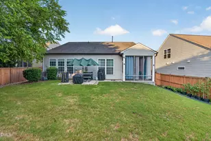2412 Fiddich Ln, Fuquay Varina, NC 27526 - Photo 18