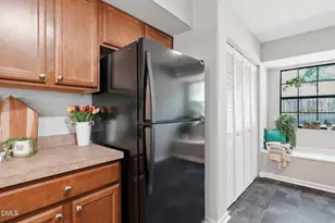 7906 Falcon Rest Cir, Raleigh, NC 27615 - Photo 22