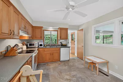 703 Caswell Road, Chapel Hill, NC 27514 - Photo 12