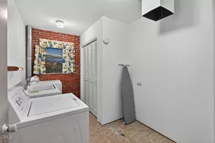 703 Caswell Rd, Chapel Hill, NC 27514 - Photo 26