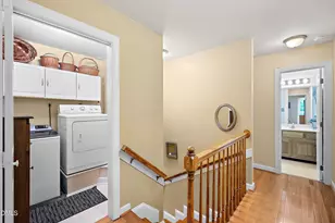 129 Castlefern Dr, Cary, NC 27513 - Photo 32