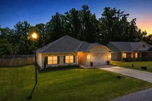 123 Woodwater Cir, Lillington, NC 27546 - Photo 2