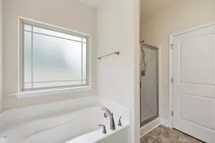 123 Woodwater Cir, Lillington, NC 27546 - Photo 32