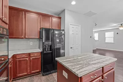333 Apple Drupe Way, Holly Springs, NC 27540 - Photo 8