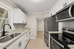 119 Carmichael Ct, Cary, NC 27511 - Photo 12