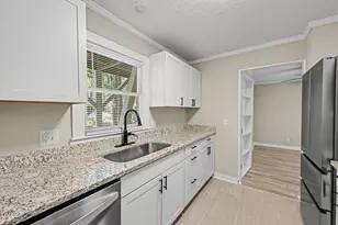 119 Carmichael Ct, Cary, NC 27511 - Photo 12
