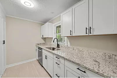 119 Carmichael Court, Cary, NC 27511 - Photo 28