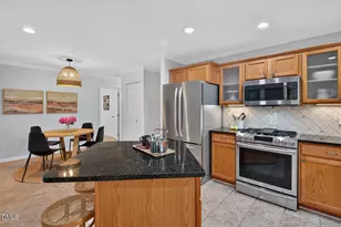 2210 Parkside Dr, Durham, NC 27707 - Photo 14