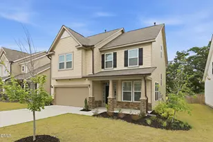 835 Golden Plum Ln, Zebulon, NC 27597 - Photo 4
