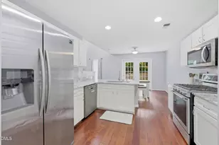 157 Lacombe Ct, Holly Springs, NC 27540 - Photo 6
