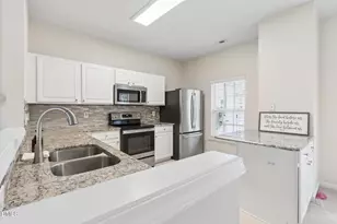 508 Canyon Lake Cir, Morrisville, NC 27560 - Photo 20