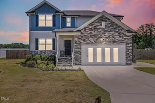 60 Olivia Crossing Ct, Four Oaks, NC 27524 - Photo 2