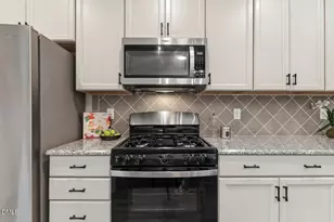 529 Barneswyck Dr, Fuquay Varina, NC 27526 - Photo 10