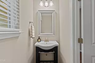 4962 Highcroft Dr, Cary, NC 27519 - Photo 22