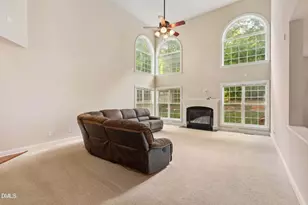 8620 Forester Ln, Apex, NC 27539 - Photo 4