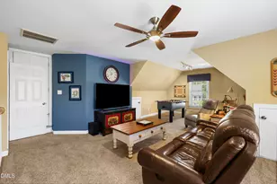 102 Poppleford Pl, Cary, NC 27518 - Photo 40