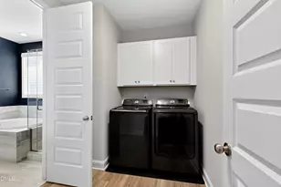 1300 Commons Ford Pl, Apex, NC 27539 - Photo 36