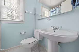 1030-A Nichols Dr, Raleigh, NC 27605 - Photo 20