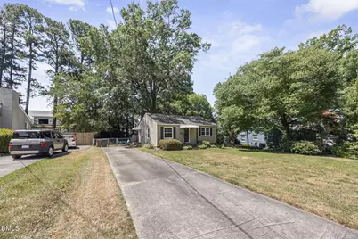427 W Park Street, Cary, NC 27511 - Photo 4