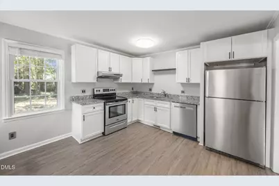 427 W Park Street, Cary, NC 27511 - Photo 12