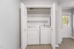 427 W Park St, Cary, NC 27511 - Photo 16