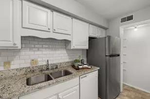 1133 Schaub Dr, Raleigh, NC 27606 - Photo 18