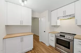 35 Willow Bridge Dr, Durham, NC 27707 - Photo 10