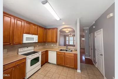 7839 Spungold Street, Raleigh, NC 27617 - Photo 6