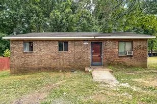 524 Tuliptree Rd, Hillsborough, NC 27278 - Photo 2