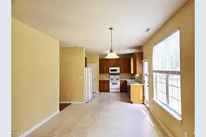 105 Chandler Springs Drive, Holly Springs, NC 27540 - Photo 6
