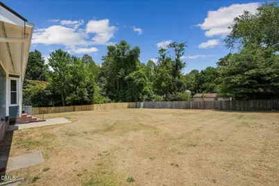 5065 Marvin Drive, Spring Lake, NC 28390 - Photo 6