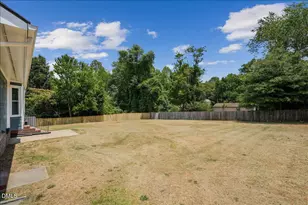5065 Marvin Dr, Spring Lake, NC 28390 - Photo 6