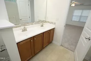 154 Stobhill Ln, Holly Springs, NC 27540 - Photo 28