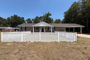 5416 Shipman Rd, Hope Mills, NC 28348 - Photo 1