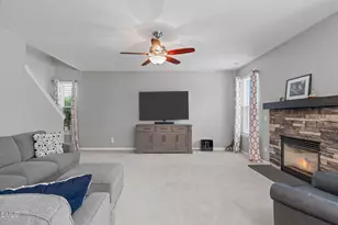 182 Stobhill Ln, Holly Springs, NC 27540 - Photo 16