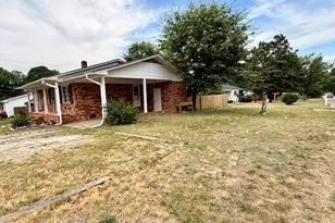 328 Virginia St, Clayton, NC 27520 - Photo 16