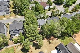205 Bethabara Ln, Cary, NC 27513 - Photo 40