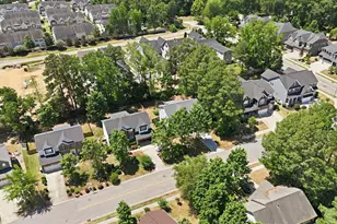 205 Bethabara Ln, Cary, NC 27513 - Photo 36
