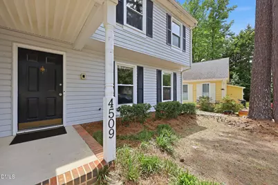 4509 Hollirose Place, Raleigh, NC 27616 - Photo 4