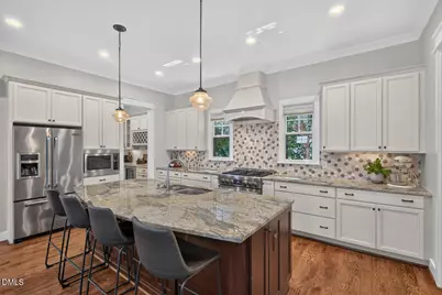 305 E Winmore Avenue, Chapel Hill, NC 27516 - Photo 10