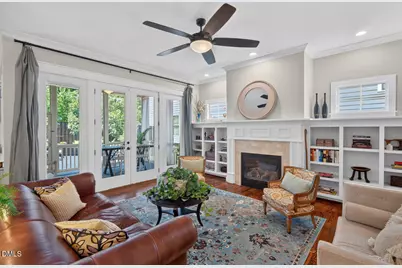 305 E Winmore Avenue, Chapel Hill, NC 27516 - Photo 20