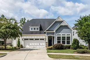 137 Lucky Ribbon Ln, Holly Springs, NC 27540 - Photo 2