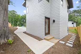 418 E Hammond St, Durham, NC 27704 - Photo 34