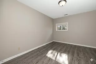 6011 Winterpointe Ln, Raleigh, NC 27606 - Photo 14