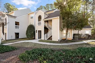 6011 Winterpointe Ln, Raleigh, NC 27606 - Photo 1