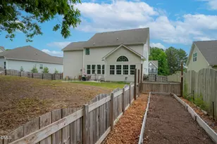 67 S Farnleigh Dr, Chapel Hill, NC 27517 - Photo 4