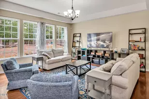 67 S Farnleigh Dr, Chapel Hill, NC 27517 - Photo 6