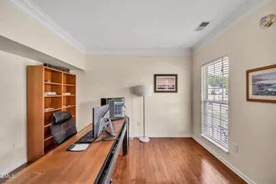67 S Farnleigh Drive, Chapel Hill, NC 27517 - Photo 32