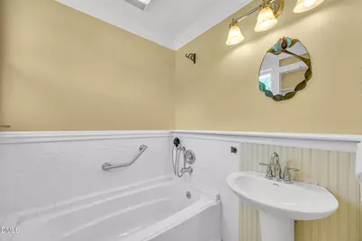 2204 Us-158, Oxford, NC 27565 - Photo 10